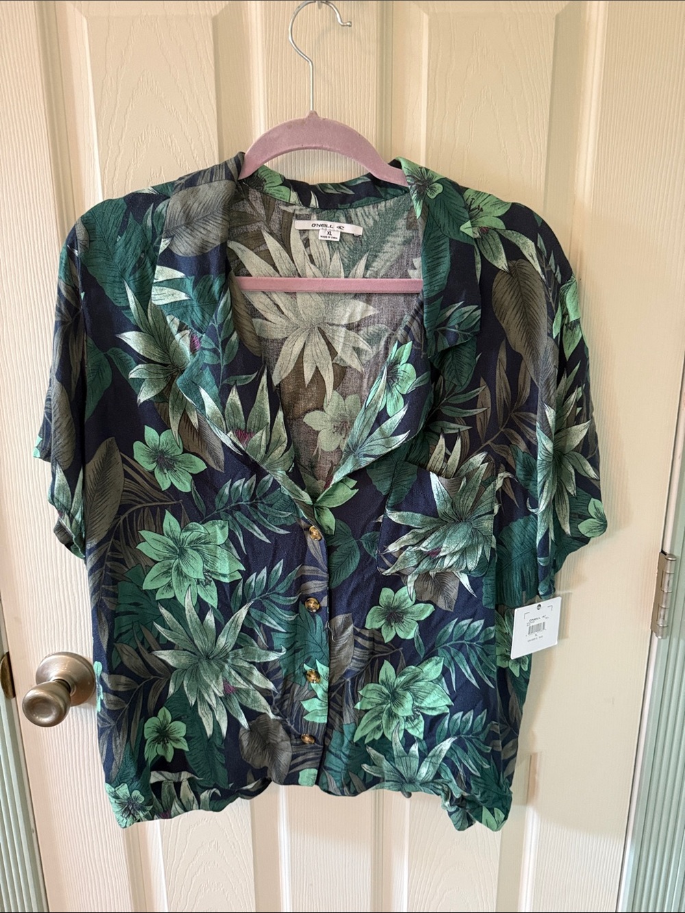O'Neill Navy and Green Tropical Button-Front Short Sleeve Top